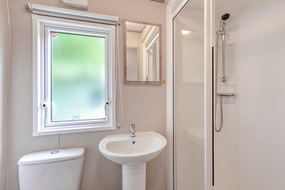Gold 2 Slps 6, Accessible, parking P, Gold Accessible with parking - Ty Mawr, Towyn