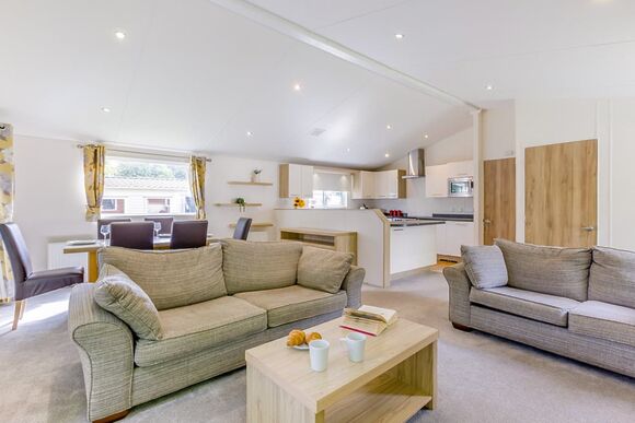 Prestige 3, Slps 6, ensuite, decking P, Prestige 3 Lodge with ensuite & decking - Ty Mawr, Towyn