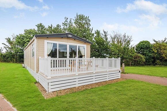 Gold Premium 3 Caravan slps 6 ensuite, decking, Gold Premium 3 Caravan slps 6 ensuite, decking P, Gold Premium Caravan with ensuite & decking - Ty Mawr, Towyn