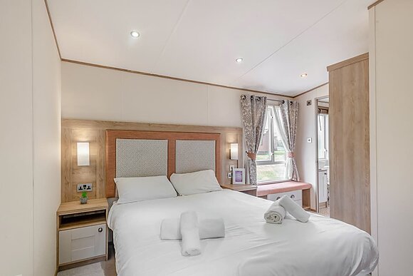 Gold Premium Caravan with ensuite & decking, Gold Premium 3 Caravan slps 6 ensuite, decking, Gold Premium 3 Caravan slps 6 ensuite, decking P - Ty Mawr, Towyn