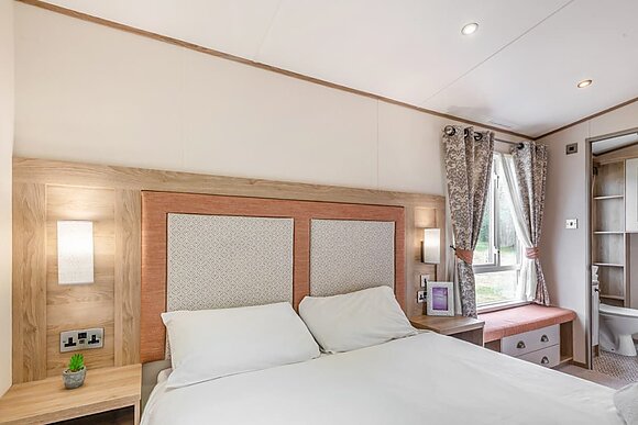 Gold Premium 3 Caravan slps 6 ensuite, decking, Gold Premium 3 Caravan slps 6 ensuite, decking P, Gold Premium Caravan with ensuite & decking - Ty Mawr, Towyn