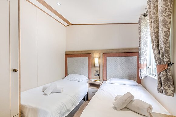 Gold Premium 3 Caravan slps 6 ensuite, decking, Gold Premium 3 Caravan slps 6 ensuite, decking P, Gold Premium Caravan with ensuite & decking - Ty Mawr, Towyn