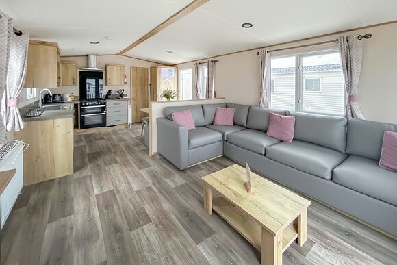 Platinum 2 - Riverside Holiday Village, Bleadon, Weston-Super-Mare