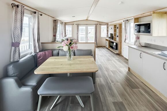 Platinum 2 - Riverside Holiday Village, Bleadon, Weston-Super-Mare