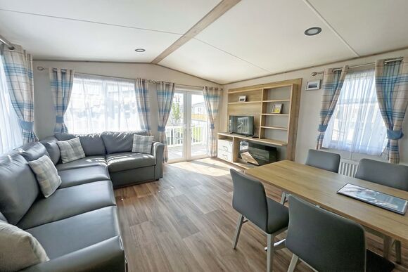 Platinum WF - Riverside Holiday Village, Bleadon, Weston-Super-Mare