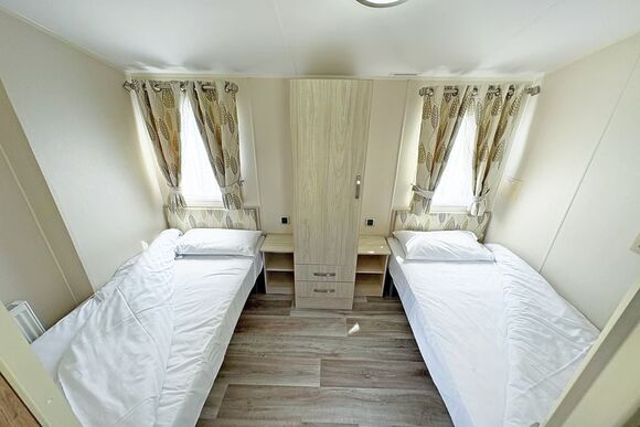 Purn Gold 6 WF (Pet) - Riverside Holiday Village, Bleadon, Weston-Super-Mare