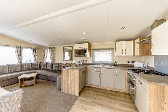 Purn Gold 6 - Riverside Holiday Village, Bleadon, Weston-Super-Mare