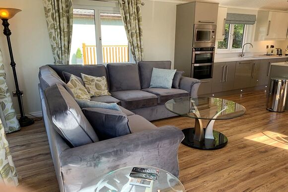 Harrop Lodge - White Cross Bay, Lake Windermere