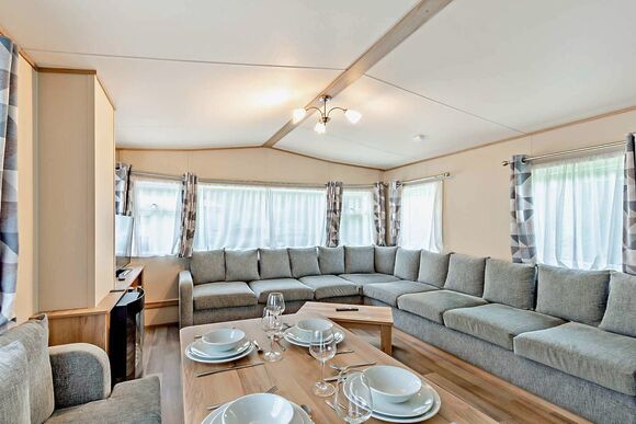 Gold Caravan with parking, Gold 2, Slps 6, parking P, Gold Accessible with parking - White Cross Bay, Lake Windermere