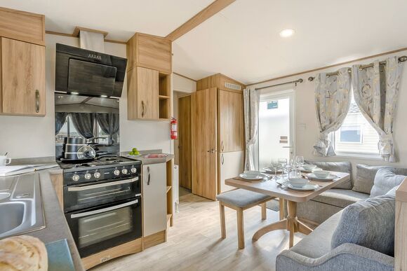 Gold 3, Slps 8, parking, decking P, Gold Caravan with parking & decking - White Cross Bay, Lake Windermere
