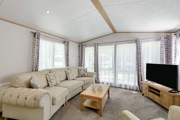 Gold Premium Caravan with parking - White Cross Bay, Lake Windermere