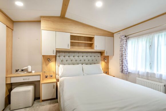 Gold Premium Caravan with parking - White Cross Bay, Lake Windermere