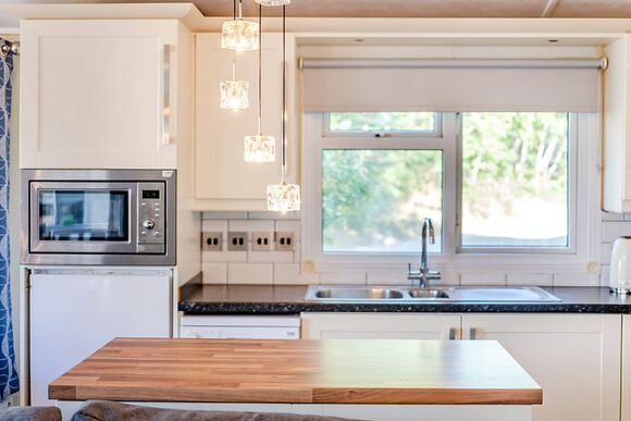 Superior Lodge with ensuite & decking P, Superior Lodge with ensuite & decking - White Cross Bay, Lake Windermere