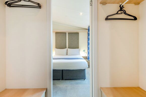 Superior Lodge with ensuite & decking P, Superior Lodge with ensuite & decking - White Cross Bay, Lake Windermere