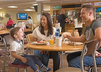 The Lakeside Tavern<br />