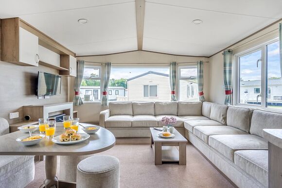 Gold Accessible with decking - Weeley Bridge, Clacton-on-Sea