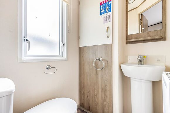 Gold Accessible with decking - Weeley Bridge, Clacton-on-Sea