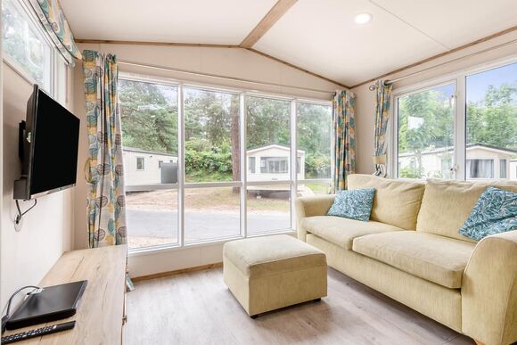 Bronze Premium Caravan with parking P, Bronze Premium Caravan with parking - Breydon Water, Burgh Castle, Nr Gt Yarmouth