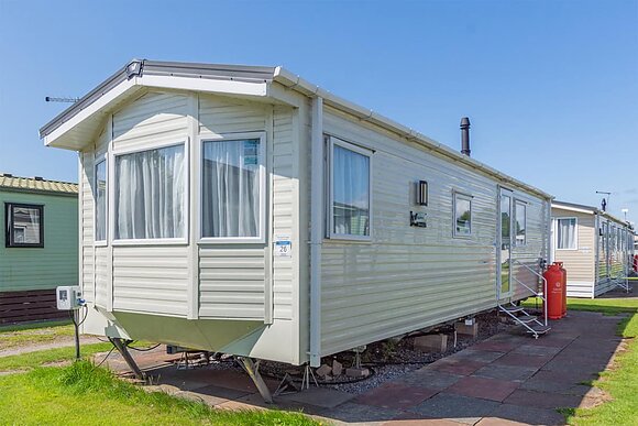 Bronze 2 Bedroom Caravan Sleeps 6. With parking. P - Breydon Water, Burgh Castle, Nr Gt Yarmouth