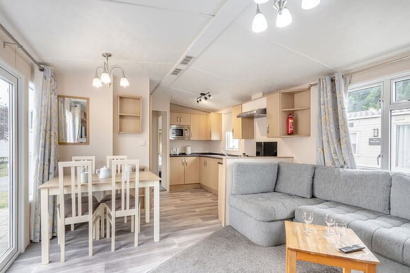Gold Premium 3 Caravan slp8 parking, ensuite, deck P - Breydon Water, Burgh Castle, Nr Gt Yarmouth