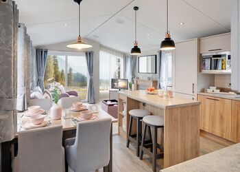 Autograph Junior Lodge 2 Bed with Hot Tub - Percy Wood Country Park, Morpeth