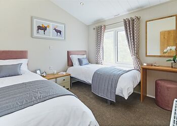 Autograph Lodge 2 Bed with Hot Tub - Percy Wood Country Park, Morpeth
