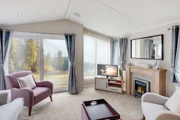 Autograph Junior Lodge 2 Bed with Hot Tub Pet - Percy Wood Country Park, Morpeth