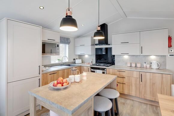 Autograph Junior Lodge 2 Bed with Hot Tub Pet - Percy Wood Country Park, Morpeth