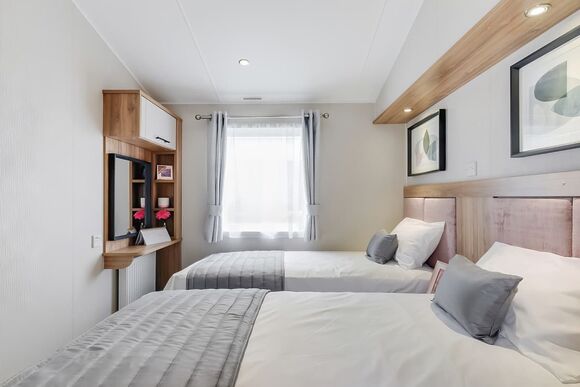 Autograph Junior Lodge 2 Bed with Hot Tub Pet - Percy Wood Country Park, Morpeth