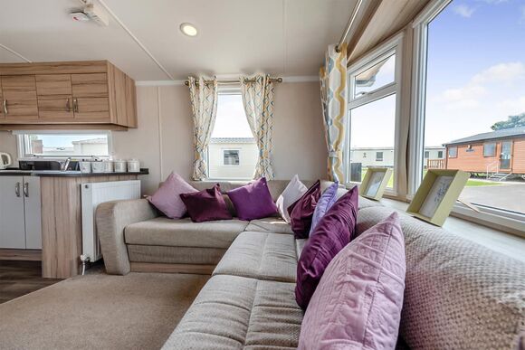 Bronze 2 Bedroom Caravan, Sleeps 4 - Whitley Bay, Whitley Bay, Tyne and Wear