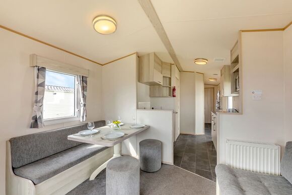 Bronze 3 Bedroom Caravan, Sleeps 6 - Whitley Bay, Whitley Bay, Tyne and Wear