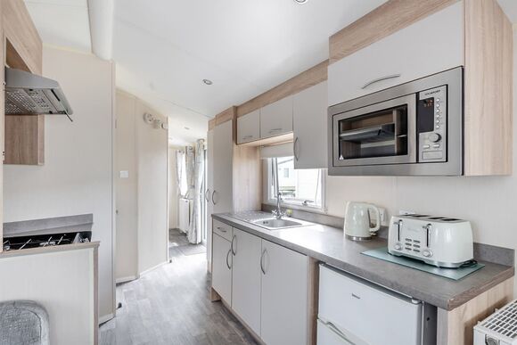 Bronze 3 Bedroom Caravan, Sleeps 8 - Whitley Bay, Whitley Bay, Tyne and Wear