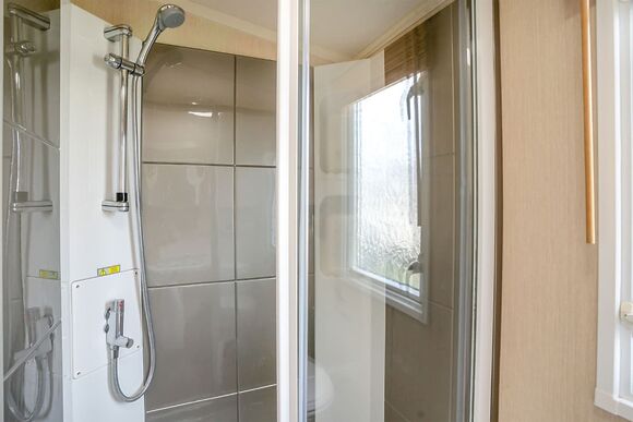 Gold Premium 2 Bedroom Caravan, Sleeps 6 - Whitley Bay, Whitley Bay, Tyne and Wear