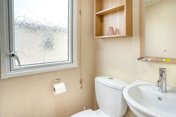 Gold Premium Caravan with decking & sea view 6 - Whitley Bay, Whitley Bay, Tyne and Wear