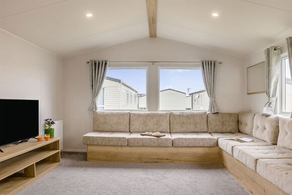 Silver Caravan with decking 6 - Whitley Bay, Whitley Bay, Tyne and Wear