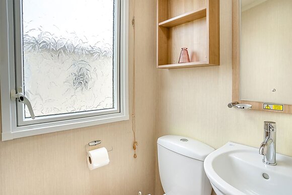 Gold Premium 2 Bedroom Caravan, Sleeps 4 P - Whitley Bay, Whitley Bay, Tyne and Wear