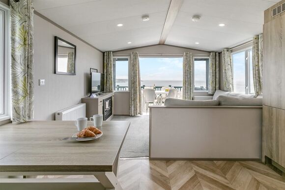 Gold Caravan with decking P, Gold Caravan with decking - Withernsea Sands, Withernsea, Humberside