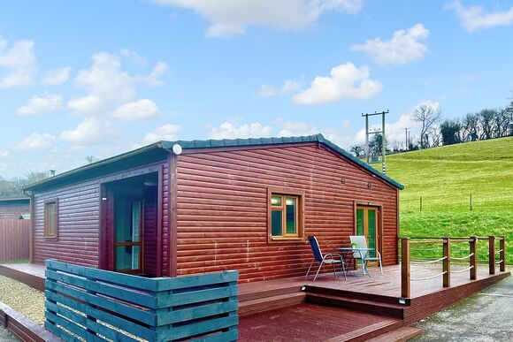 Ascot Lodge - Pant Wilkin Lodges and Equestrian Centre, Cowbridge