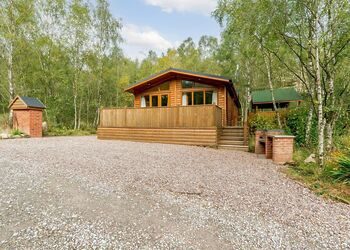 Forester Lodge - Quarry Walk Lodges, Freehay, Cheadle