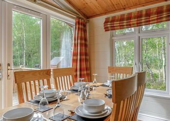 Forester Lodge - Quarry Walk Lodges, Freehay, Cheadle