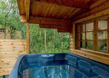 Quarry Walk Lodges, Freehay, Cheadle