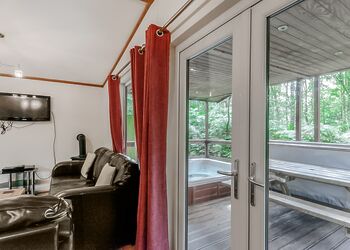 Fox Lodge 6 - Quarry Walk Lodges, Freehay, Cheadle