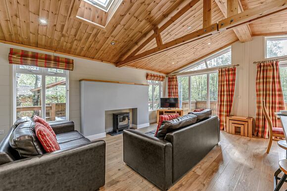 Forester Lodge - Quarry Walk Lodges, Freehay, Cheadle