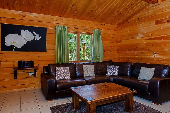 Badger Log Cabin 4 
