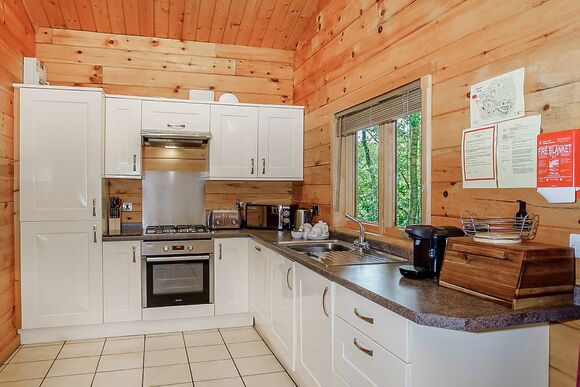 Owl Garden - Quarry Walk Lodges, Freehay, Cheadle