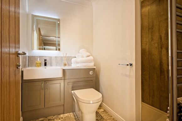 Valley View Lodge - Queenshill Lodges, Castle Douglas, Kirkcudbrightshire