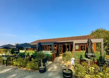 Raywell Hall Country Lodges, Raywell, Beverley