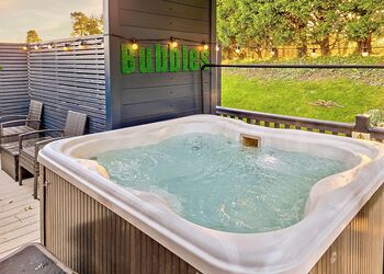 Spa Oasis - Raywell Hall Country Lodges, Raywell, Beverley