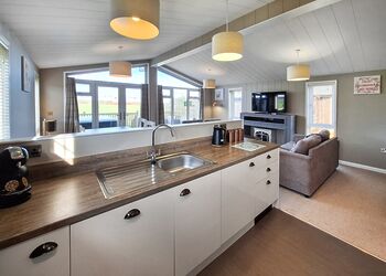 Spa Panoramic - Raywell Hall Country Lodges, Raywell, Beverley