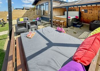 Spa Pacific (EV charger) - Raywell Hall Country Lodges, Raywell, Beverley